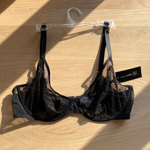 Sexy Black Lace Bra - NWT